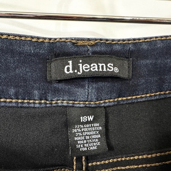 d. Jeans Plus Size 18W Denim Shorts Dark Wash Blue Bermuda Shorts 11 Inch 994 - Picture 3 of 7